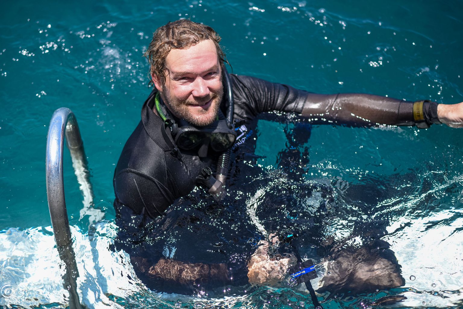 Snorkelling in Cairns | Great Barrier Reef Guided Snorkel Tours